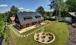 Roubenka pod Troskami, Ktová